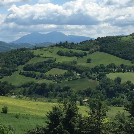Green B&B Urbino Ca Del Vento Luaran gambar