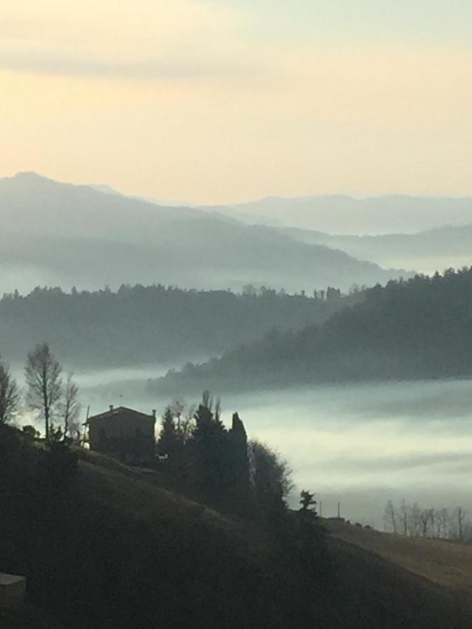 Green B&B Urbino Ca Del Vento Luaran gambar
