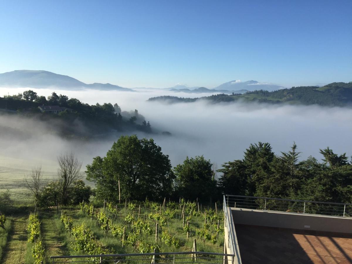 Green B&B Urbino Ca Del Vento Luaran gambar